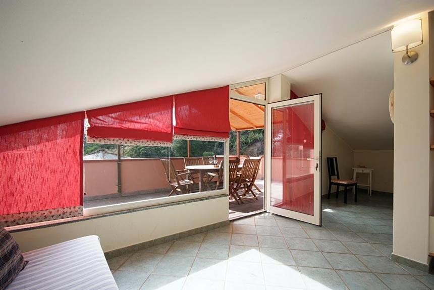 Residence Della Luna Porto Azzurro Exteriör bild