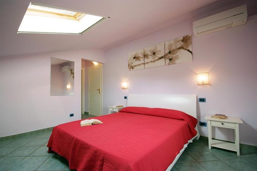 Residence Della Luna Porto Azzurro Exteriör bild